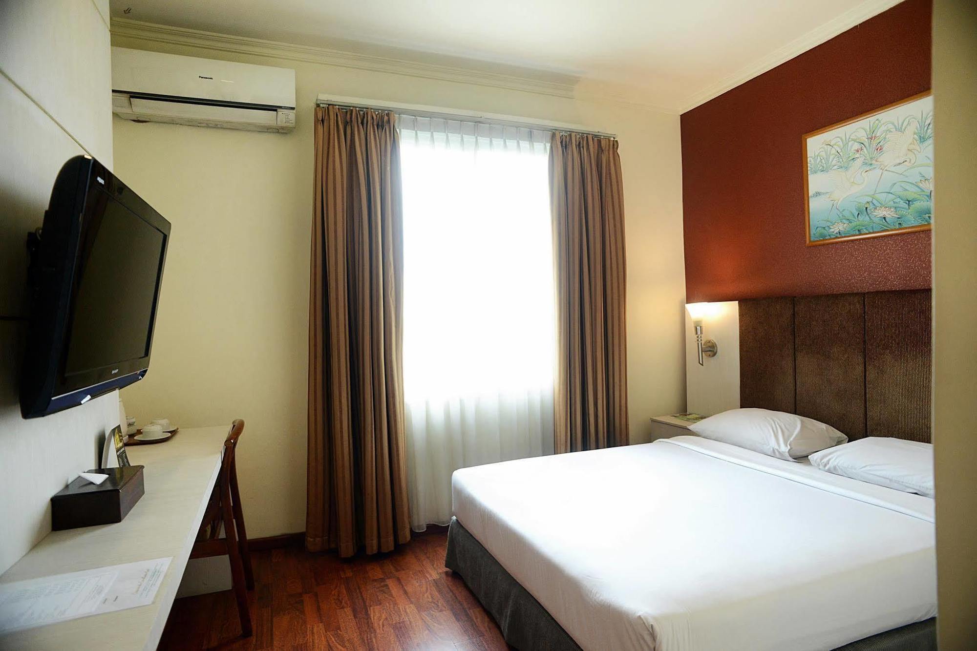 Hotel Anugerah Palembang Exterior foto
