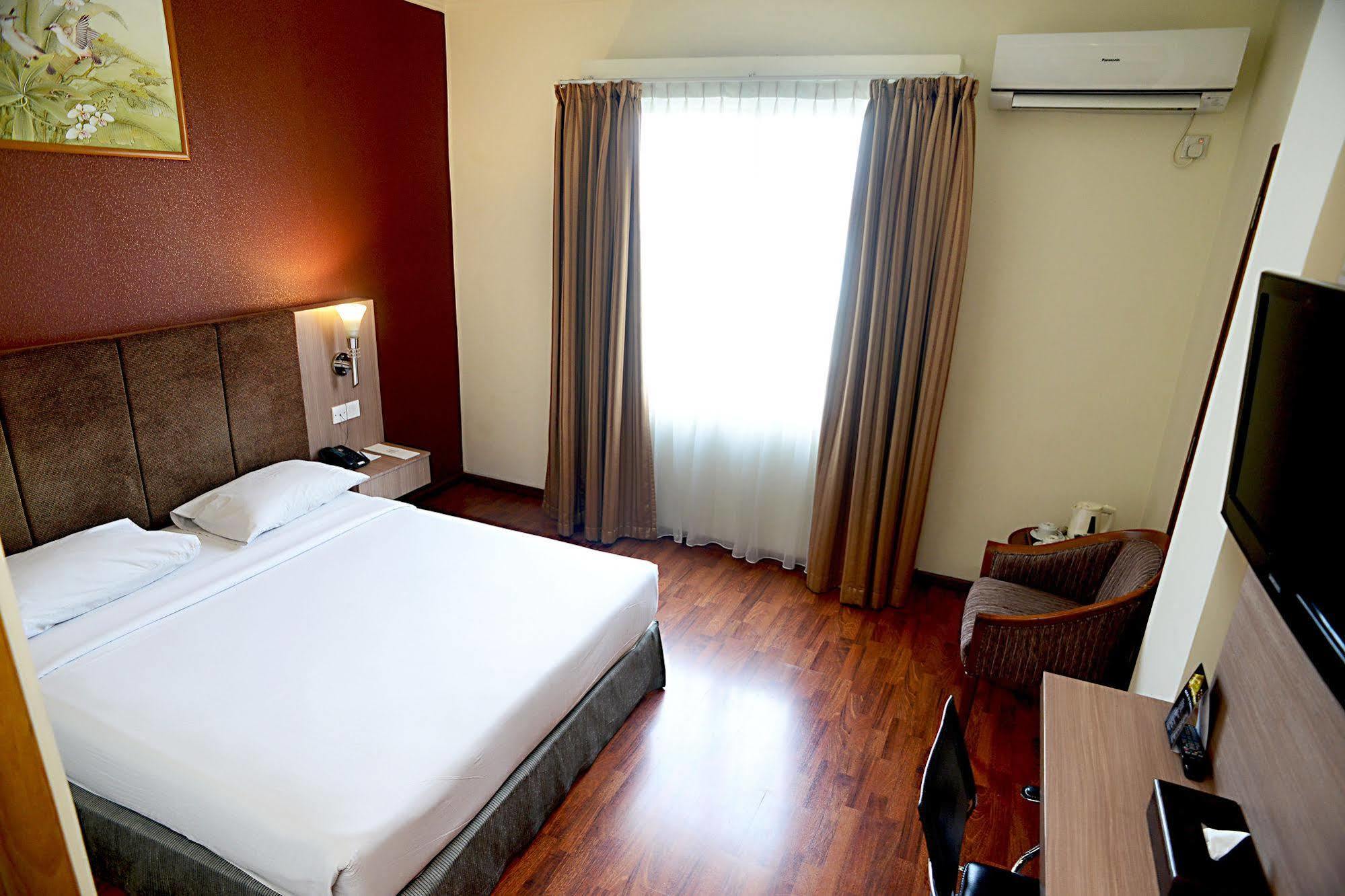 Hotel Anugerah Palembang Exterior foto